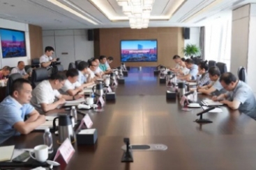 浙江省發(fā)改委副主任謝曉波到中國巨石調研